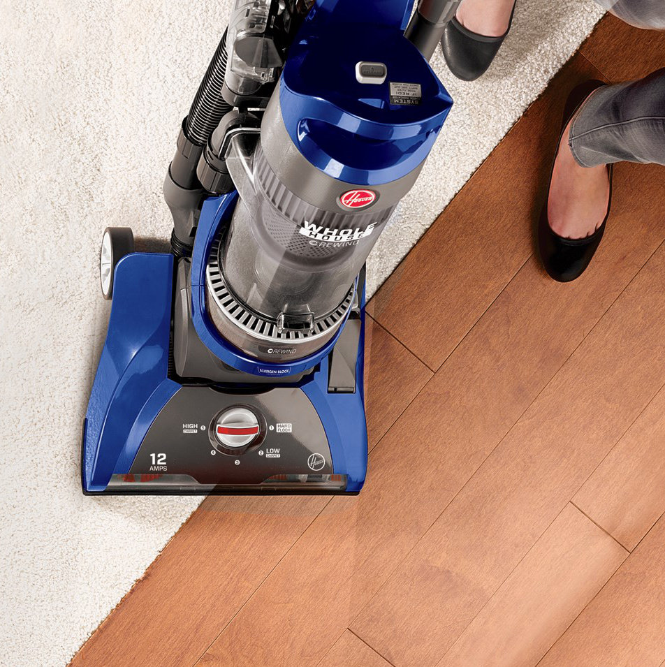 Hoover Wind Tunnel 2 Whole House Rewind Bagless Upright Vacuum